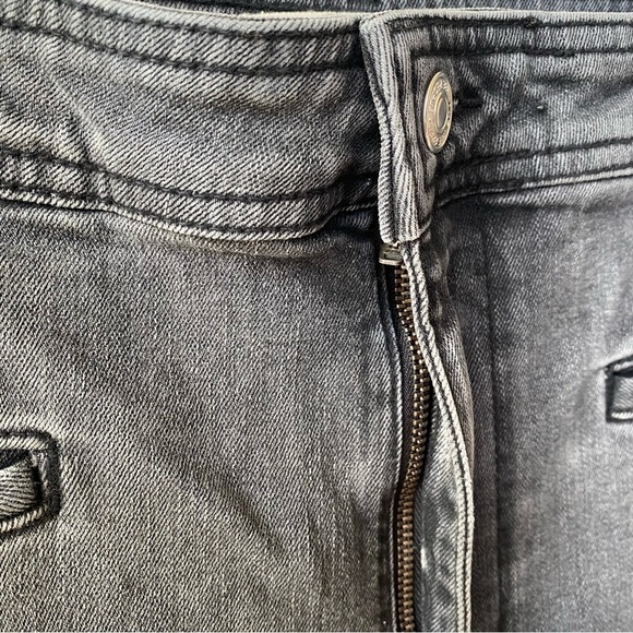 New Free People Firecracker Flare Jeans Patch in Black Python Star - Picture 9 of 16